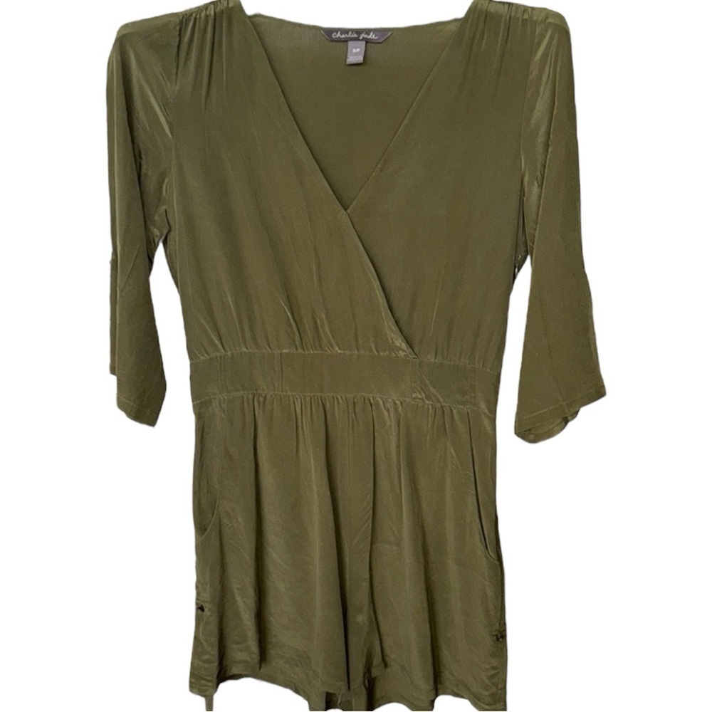 Charlie Jade Olive Green 100% Silk Romper Roll Up Sleeves & Hems Sz S
